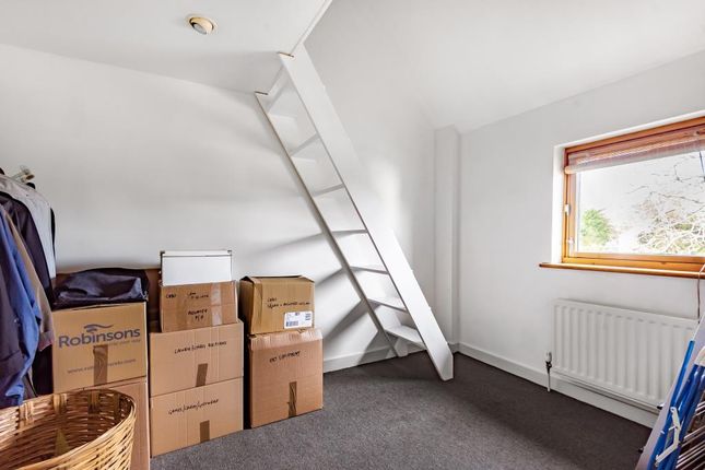 Terraced house to rent in Sutton Courtenay, Oxfordshire