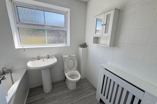 101, Abercromby Avenue, High Wycombe photo 5