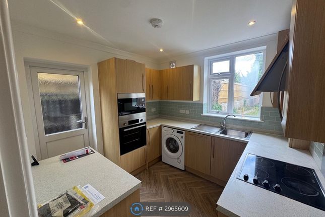 Court Road, Orpington photo 3