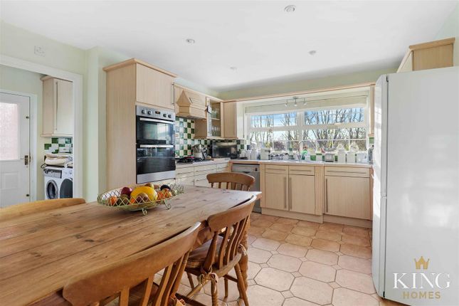 Detached house for sale in Bramley Way, Bidford-On-Avon, Alcester