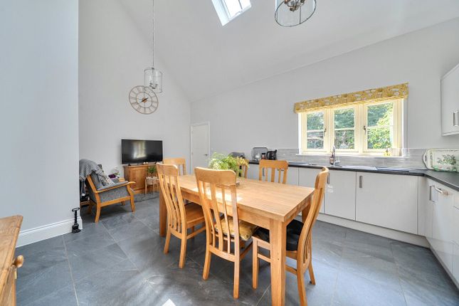 4, Barton Court, Sparkford photo 3