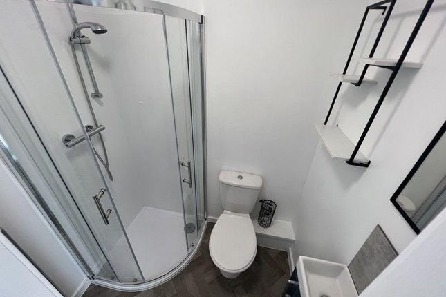 Room 1, 127, Victoria Road, Cambridge photo 4
