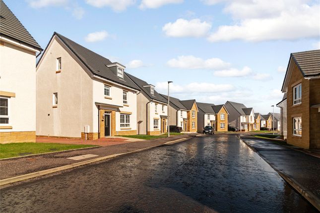 Town house for sale in Fairlie Road, Brookfield, Johnstone