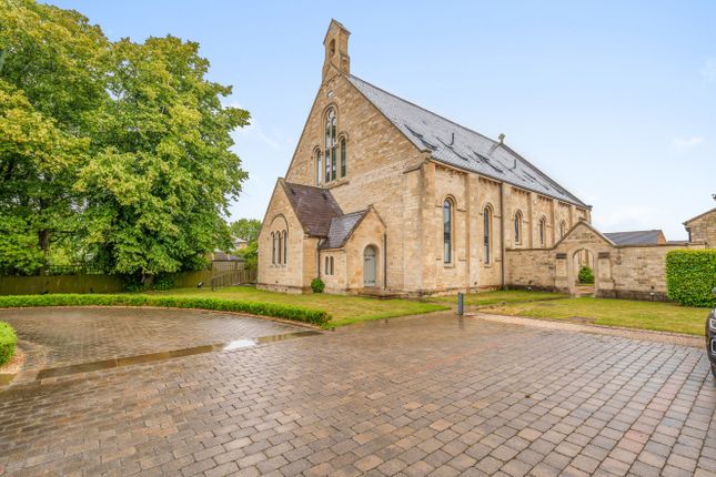 Flat for sale in The Chapel, Caistor Drive, Bracebridge Heath, Lincoln, Lincolnshire