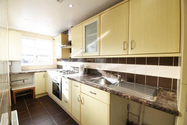 42, Chapel Lane, Uxbridge photo 3