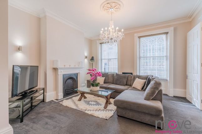 Flat for sale in Clarence Parade, Town Centre, Cheltenham