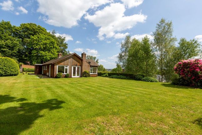 Thumbnail Bungalow to rent in Nevill Park, Tunbridge Wells