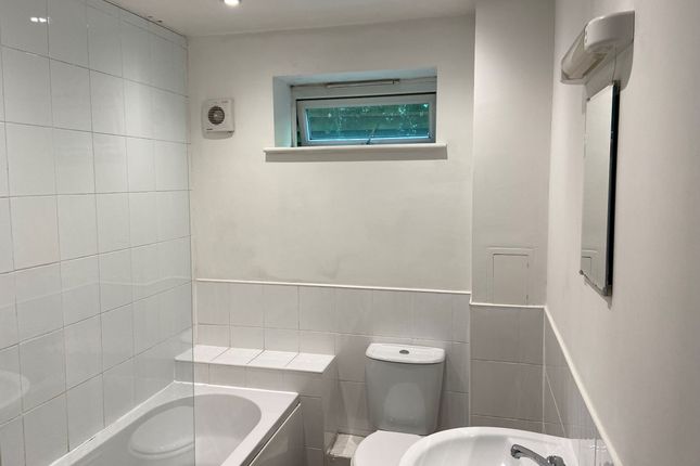 Flat 4, Dodds Court, Dover photo 4