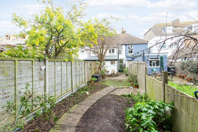 33, Essex Street, Kent photo 4
