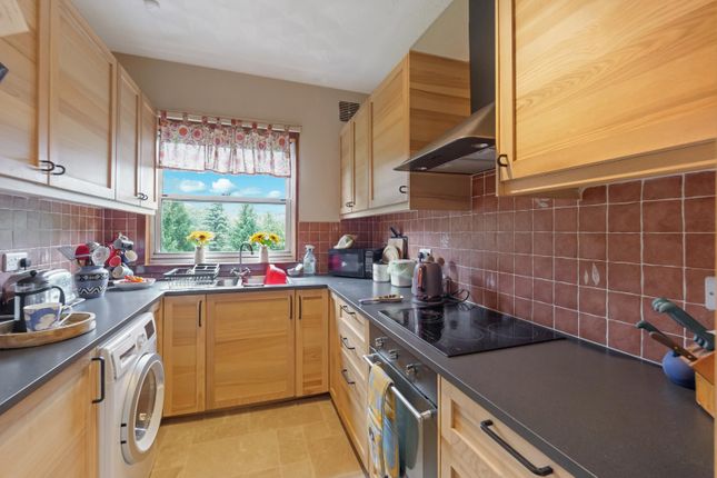 13, Victoria Road, Renfrewshire photo 4