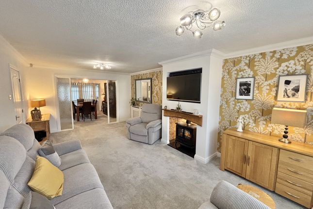 12a, Whiteside Way, Cleveleys photo 2