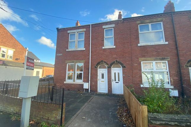 Thumbnail Flat for sale in Avenue Road, Seaton Delaval, Whitley Bay