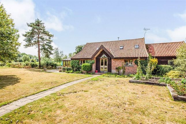 Thumbnail Barn conversion to rent in Old Railway Road, Earsham, Bungay
