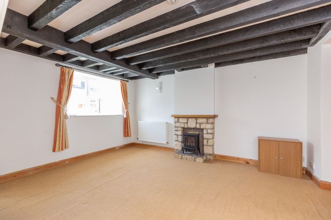 4 Wyke Court, Gillingham photo 2