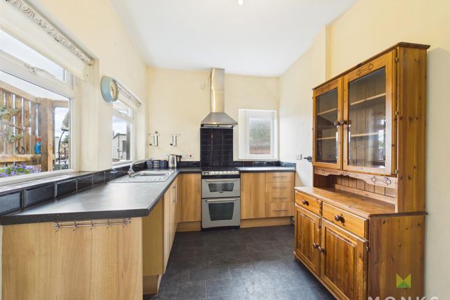 44, Liverpool Road, Oswestry photo 2
