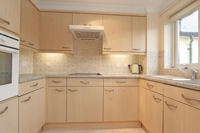 23, Clarks Court, High Street, Cullompton photo 3