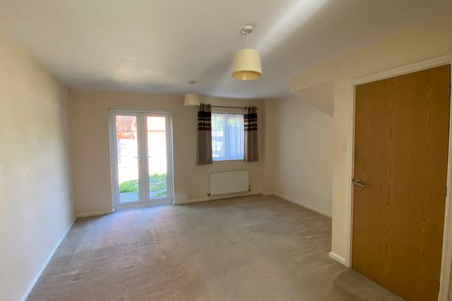 10, Sittingbourne photo 3