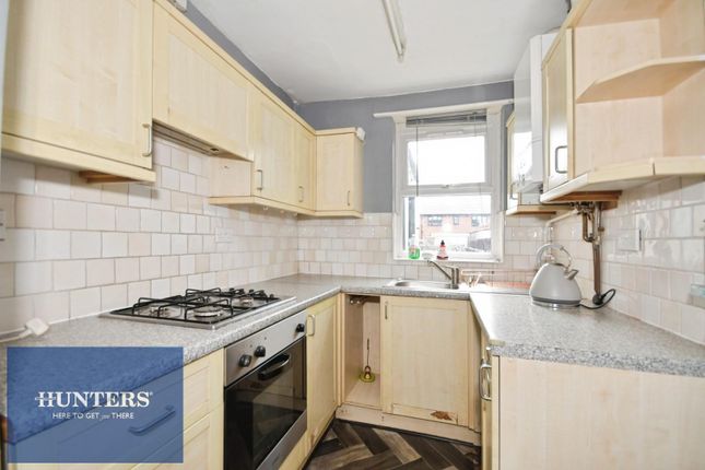 98, Top Road, Chesterfield photo 4