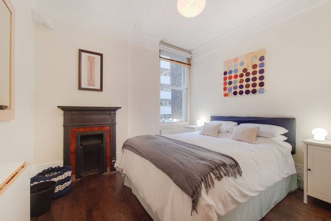 Flat to rent in Churston Mansions WC1X, Bloomsbury, London,