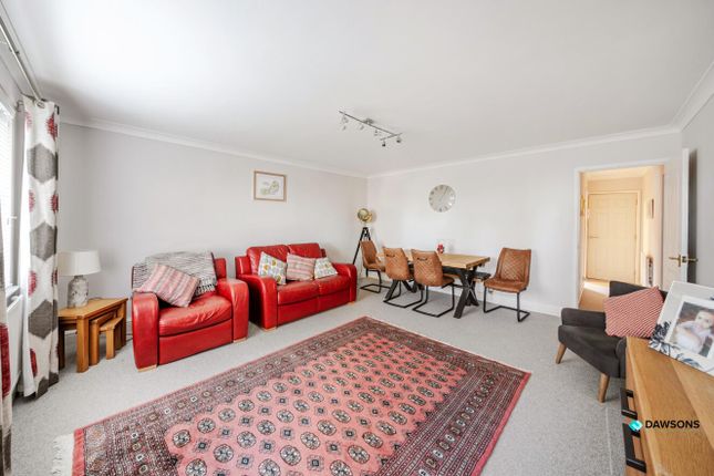 24, Roman Court, Swansea photo 3