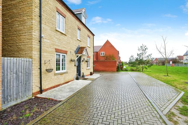 Detached house for sale in Redcar Road, Bicester