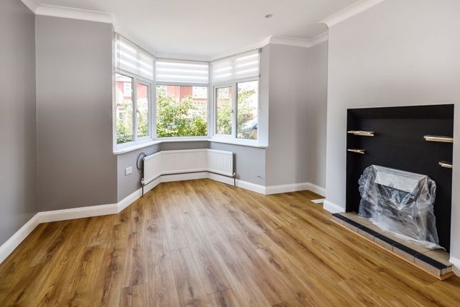 2, Jasmond Road, Portsmouth photo 2