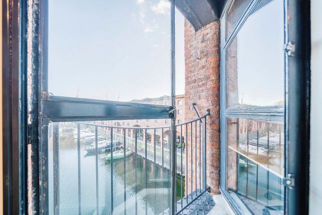 Flat for sale in The Colonnades, Albert Dock, Liverpool, Merseyside