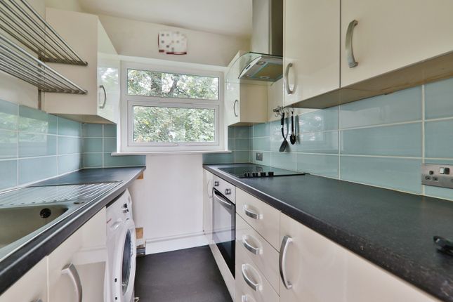 Flat for sale in Willow Court, Beverley