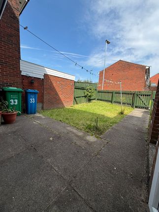 33 Northmoor Road, Manchester photo 3