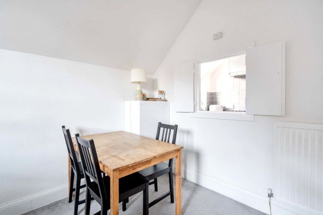 1d, Victoria Road, Hampshire photo 3