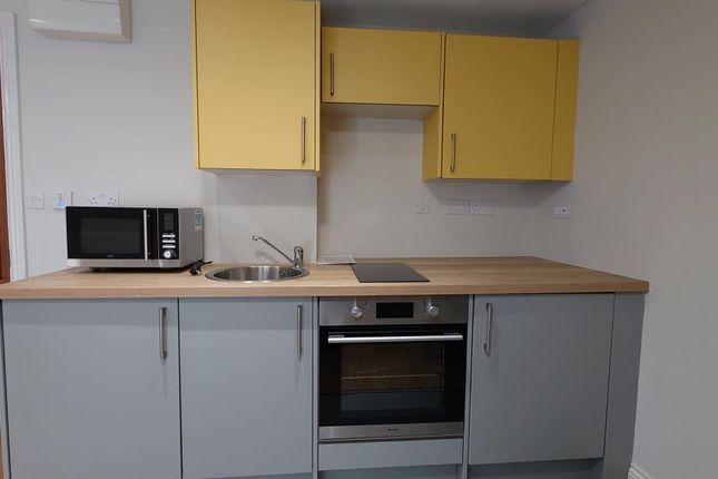 Shared accommodation to rent in Guildhall Walk, Portsmouth