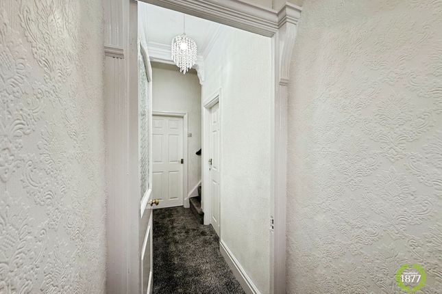 218 Briercliffe Road, Burnley photo 2