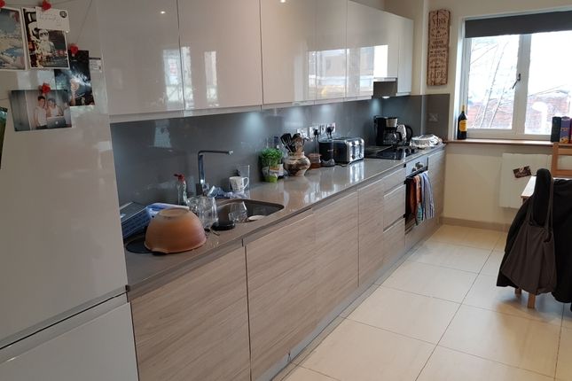 35 The brucks, Maidstone photo 3