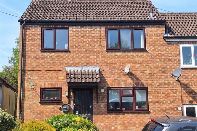 1-bed flat on 8, Lenborough Road, BUCKINGHAM, £70,000