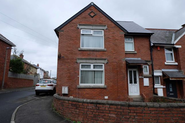 Thumbnail End terrace house to rent in Trinity Street, Barry