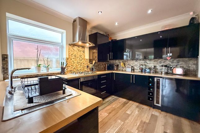 5, Tower Hill Road, Stoke-On-Trent photo 2