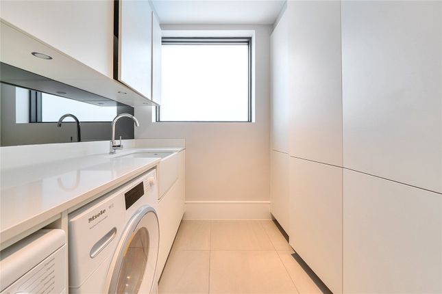 Flat 2, 114, Regents Park Road, London photo 3