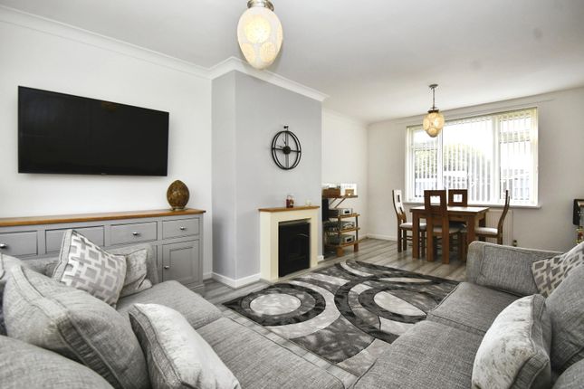 26, Westlands Road, Hull photo 2