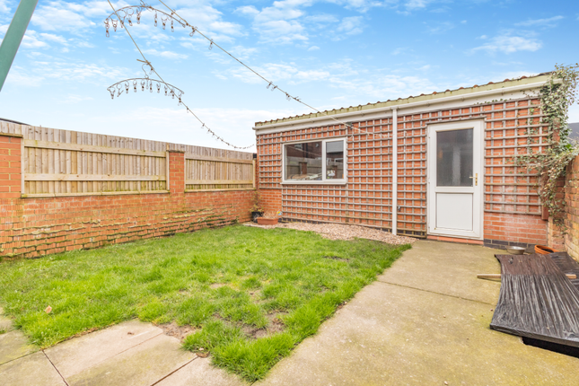 End terrace house for sale in Clifton Gardens, Goole