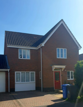 Thumbnail Detached house to rent in Roe Drive, Norwich