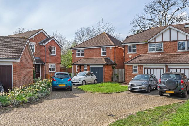 Detached house for sale in Nevinson Close, London