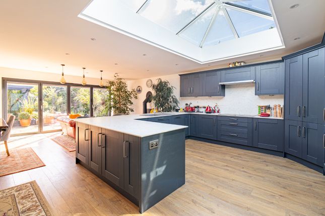 8 Grimston Road, South Wootton, Norfolk photo 2