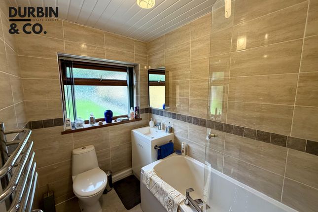 7 Meadow Close, Mountain Ash photo 3