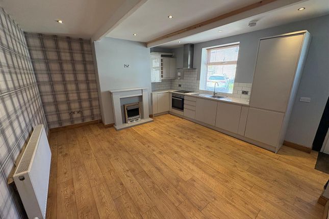 15, Mount Pleasant, Bradford photo 4