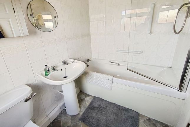 17, Pioneer Terrace, Bedlington photo 3