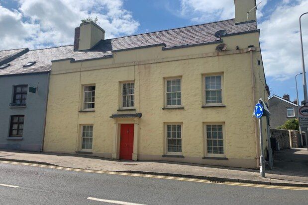Thumbnail Flat to rent in Priory Street, Carmarthen