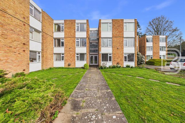 69, Martin Lane, Rugby photo 2