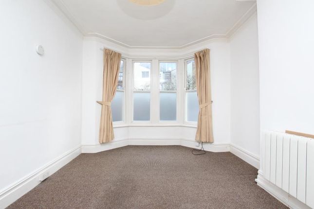 Thumbnail Flat to rent in Vicarage Road, Southville, Bristol
