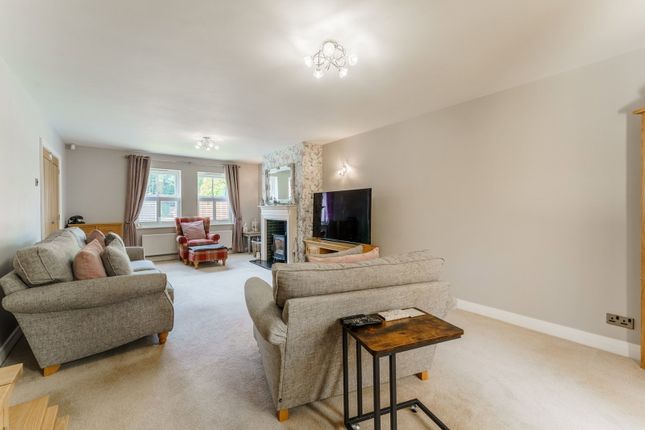2, Princess Drive, Selby photo 4