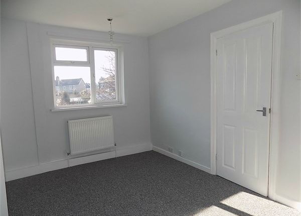 Semi-detached house to rent in Dukeries Crescent, Worksop